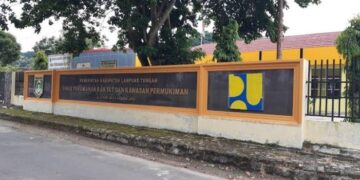 KPK Geledah Kantor Dinas Perkim Lampung Tengah, Ada apa ?